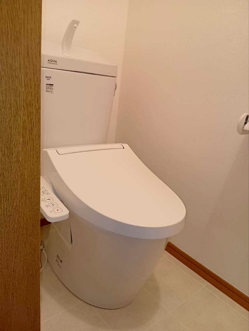 LIXIL アメージュ トイレ交換 施工後